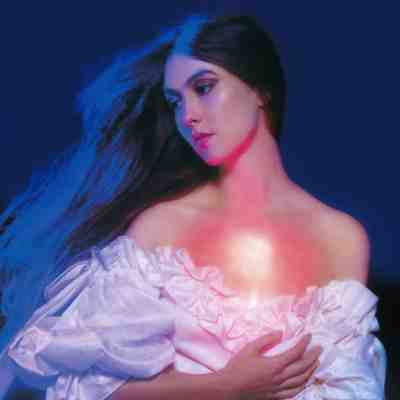 ALBUM: Weyes Blood – And In The Darkness, Hearts Aglow